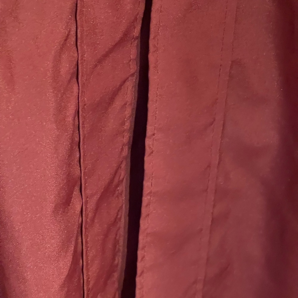 Graduation gown - Picture 4 of 6